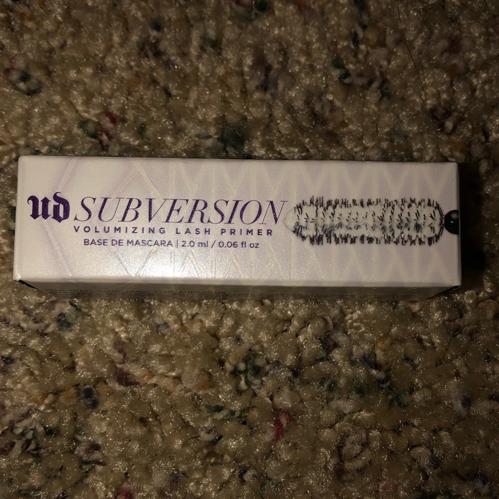 *3/$15* NWT Urban Decay eyelash primer